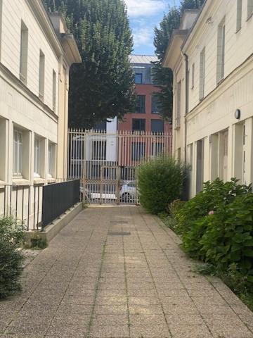 Chez Virginie Agreable Centre Parking Apartment รูออง ภายนอก รูปภาพ